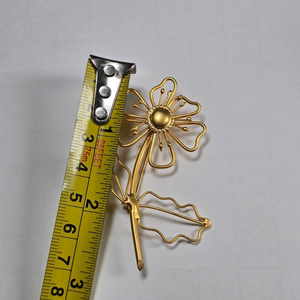 Gold Tone Flower Brooch Open Wire Daisy Mid Century Modernist Statement Vintage - Picture 9 of 10